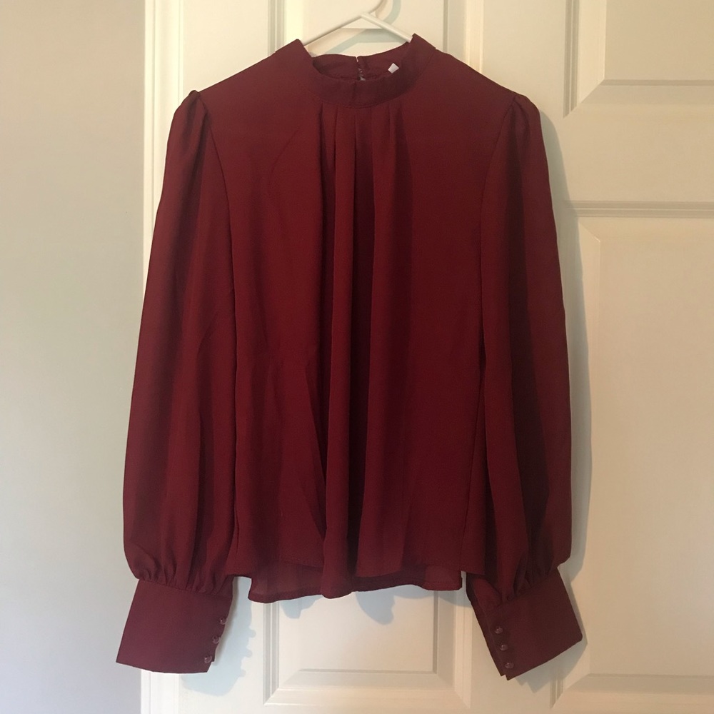 NWOT Balloon Sleeve Blouse